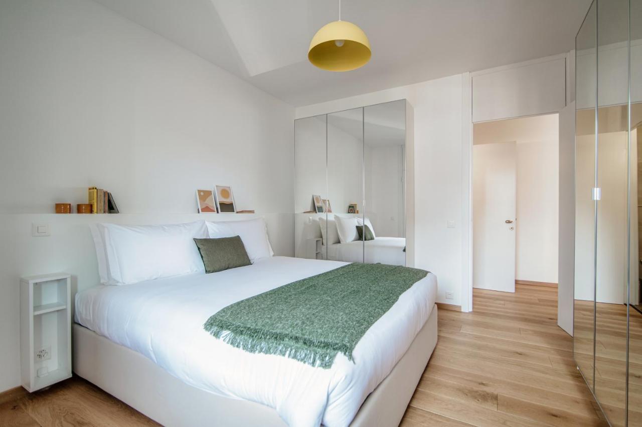 Palace Apartment By Quokka 360 - 2 Minutes From Lugano Lido Buitenkant foto